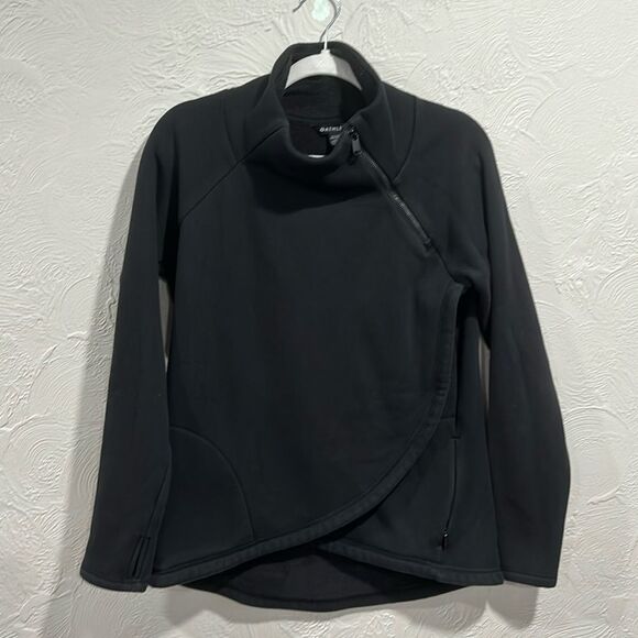 Athleta Cozy Karma Asym Pullover size Small - Picture 1 of 9